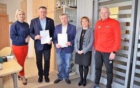 Podpisanie um&oacute;w w ramach tzw. pożytku publicznego