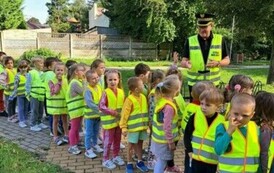 Bezpieczeństwo na drodze - zajęcia w Przedszkolu Nr 3