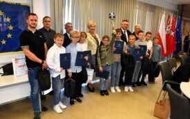 Galeria aktualności Gratulacje za zajęcie I miejsca w Międzynarodowym Turnieju Miast Bliźniaczych w węgierskim Tiszaf&uuml;red 3335 7