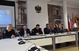 Komendantem Straży Miejskiej w Płońsku Bogdan Lewandowski przedstawia sprawozdanie pracy Straży Miejskiej w ty zakresie