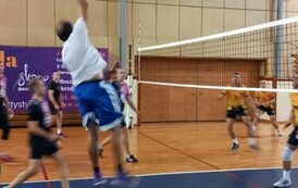 Turniej w Miejskim Centrum Sportu i Rekreacji z okazji Dnia Niepodległości