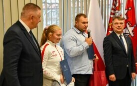 Galeria aktualności Sportowcy i tancerze nagrodzeni podczas sesji 3443 7