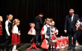 Mikołajki dla podopiecznych rodzin zastępczych 13