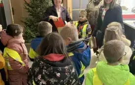 Galeria aktualności Dzieci z Przedszkola "Kangurek" odwiedziły płoński Ratusz 3476 1