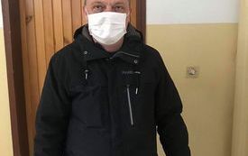 Radny Rady Miejskiej - Arkadiusz Barański w maseczce ochronnej