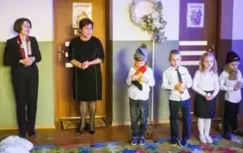 Galeria aktualności "Dziewczynka z zapałkami" w wykonaniu grupy S&oacute;wek 3511 7