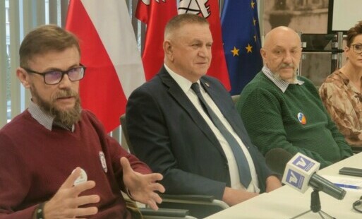 Zdjęcie do Konferencja prasowa