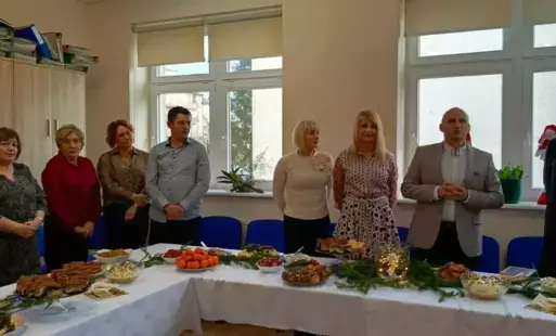 Zdjęcie do Spotkanie wigilijne pracownik&oacute;w Miejskiego Ośrodka Pomocy Społecznej w Płońsku