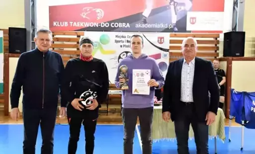 Zdjęcie do Płońska Liga Halowej Piłki Nożnej