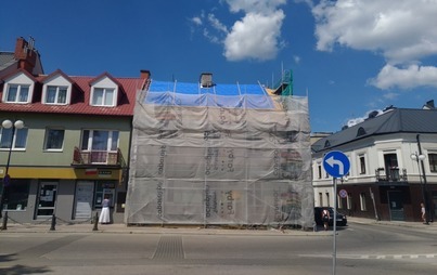 Zdjęcie do Trwa renowacja kamienicy przy ul. Grunwaldzkiej 1