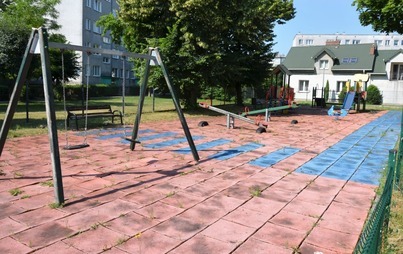 Zdjęcie do Dofinansowanie na plac zabaw przy &bdquo;małej czw&oacute;rce&rdquo;