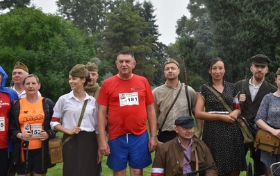 Zdjęcie do Uczcili 77. rocznicę wybuchu Powstania Warszawskiego 