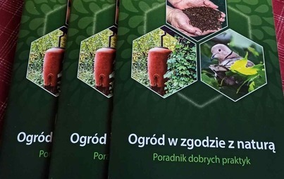 Zdjęcie do Ogr&oacute;d w zgodzie z naturą - poradnik dobrych praktyk