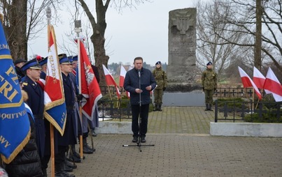 Zdjęcie do Uczczono pamięć ofiar zbrodni na Piaskach 