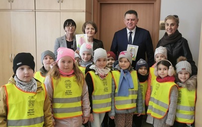 Zdjęcie do Życzenia Wielkanocne od dzieci z Przedszkola Nr 4 Pod Zielonym Listkiem