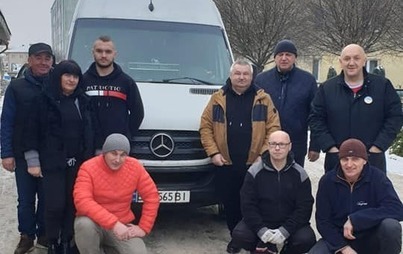 Zdjęcie do Kolejny transport pomocy humanitarnej wyruszył z Płońska na Ukrainę&nbsp;