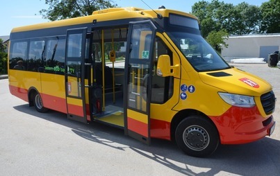 Zdjęcie do  serwis techniczny autobusu miejskiego linii ż&oacute;łtej 