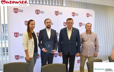 Zdjęcie do Stacje ładowania samochod&oacute;w elektrycznych staną w rynku