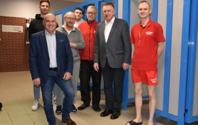 Zdjęcie do Basen otwarty