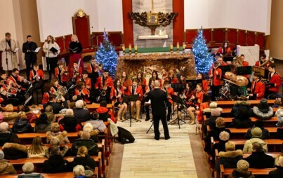 Zdjęcie do Wyjątkowy koncert płońskiej "Con Grazi"