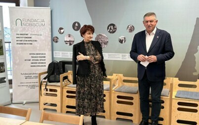 Zdjęcie do Ciekawa wystawa w Domu Pamięci w Płońsku zorganizowana we wsp&oacute;łpracy z Fundacją Nobiscum