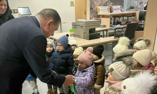 Zdjęcie do &bdquo;Krasnoludki&rdquo; w Urzędzie