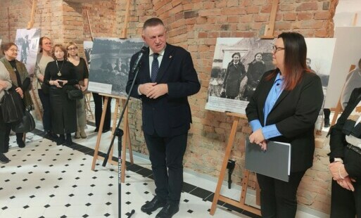 Zdjęcie do Wernisaż wystawy "Lata dwudzieste, lata trzydzieste. Spacerem po przedwojennym Płońsku"