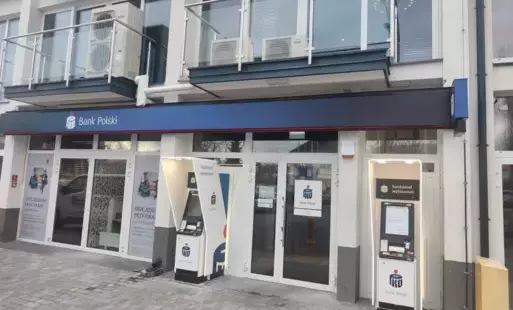 Zdjęcie do Nowa siedziba płońskiego oddziału PKO Bank Polski już otwarta