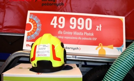 Zdjęcie do Mikołajkowe prezenty dla Ochotniczej Straży Pożarnej Płońsk
