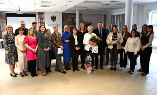 Zdjęcie do Zasłużona emerytura wieloletniej pracownicy Urzędu Miejskiego