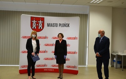 Zdjęcie do Nagrody Burmistrza Miasta Płońska z okazji Dnia Edukacji Narodowej