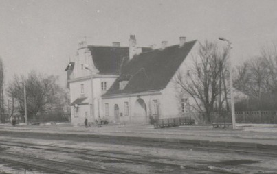 Zdjęcie do Budynek Dworca Kolejowego w Płońsku dawniej
