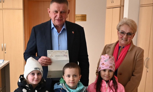 Zdjęcie do Z wizytą w urzędzie
