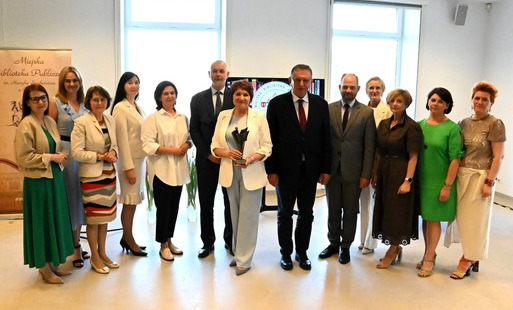 Zdjęcie do 10 lat Miejskiej Biblioteki Publicznej w Płońsku