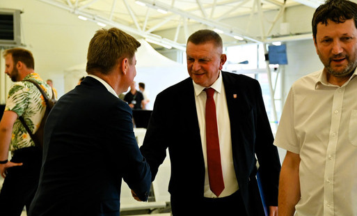 Zdjęcie do Uroczyste otwarcie nowej Strefy B terminala Lotnisko Warszawa/Modlin